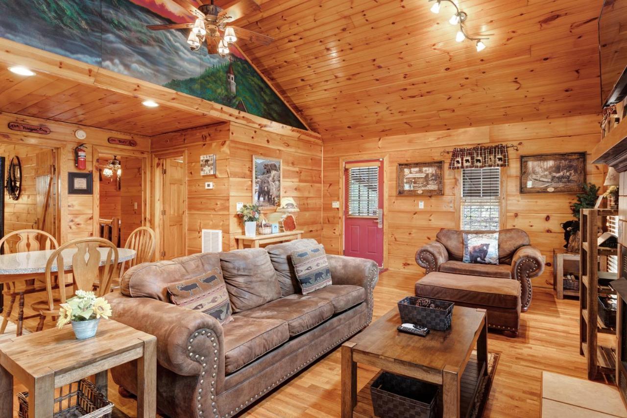 Tranquility Villa Пиджен Фордж Екстериор снимка